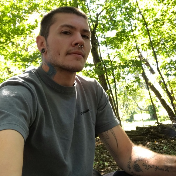 Meet your Posher, Jake - Picture 2 of 8